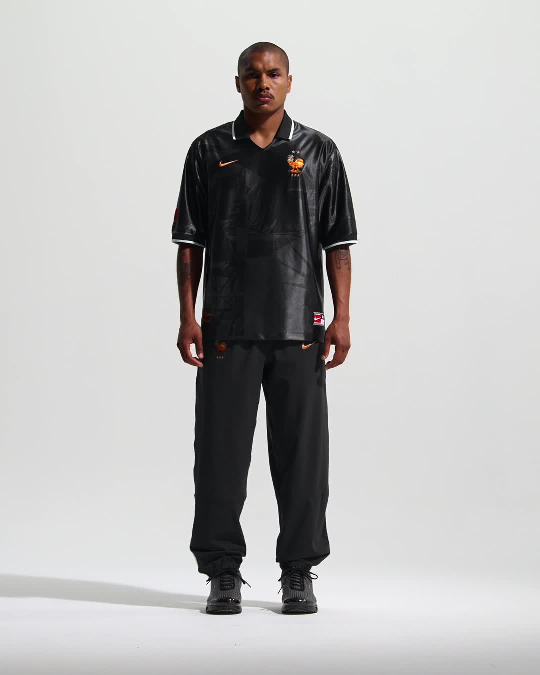 NIKE公式】FFF エナジー メンズ ナイキ Dri-FIT ショートスリーブ